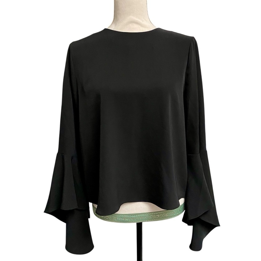 Carmen Marc Valvo NWT Black Ruffle Bell Sleeve Blouse Size 6 Statement Top